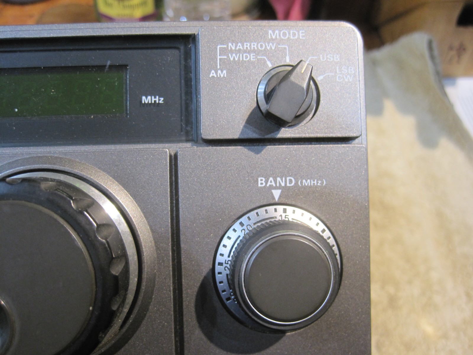 Kenwood Model R 600 Communications Receiver