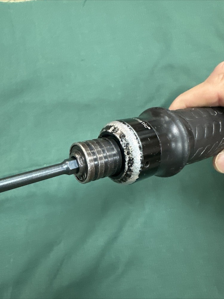 CLECO PNEUMATIC SCREWDRIVER 1/4"-HEX