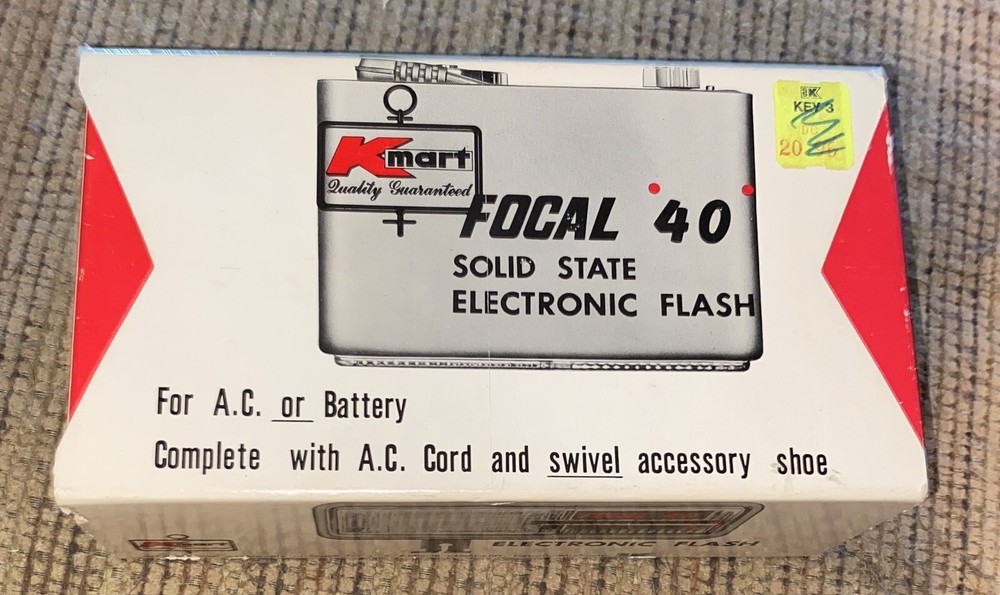 VINTAGE K-Mart/Kmart Focal 40 Solid State Electronic Flash - Tested