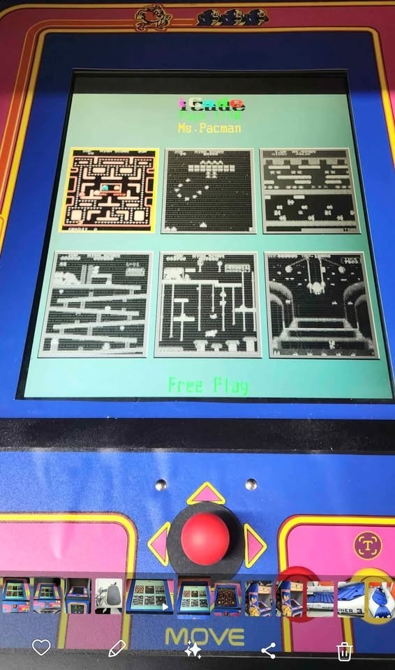 Ms PAC-MAN ARCADE MIDWAY COIN MACHINE