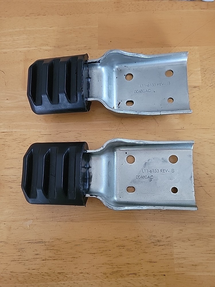 Hood Guide Bracket Peterbilt  L11-6133 L116133