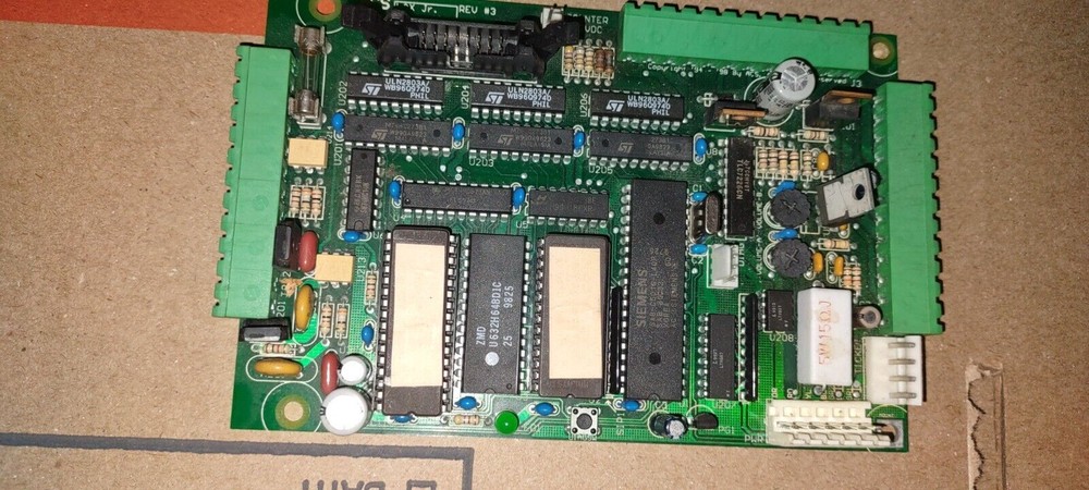 lax jr. arcade redemption main pcb #1