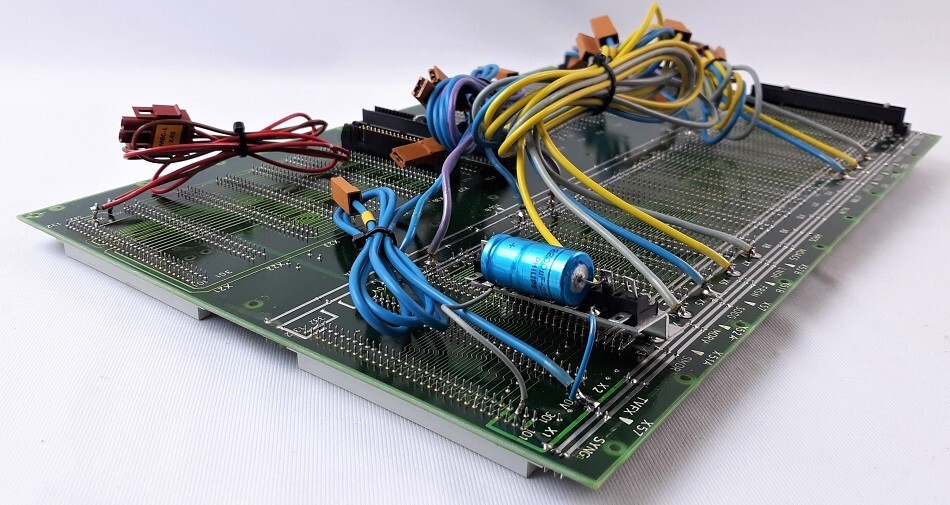 Philips 4022-192-51671 Backplane