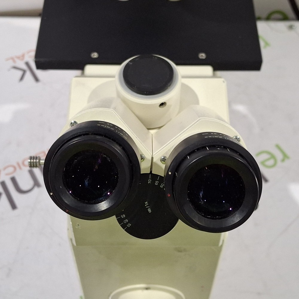 Carl Zeiss Axiovert 135 Microscope