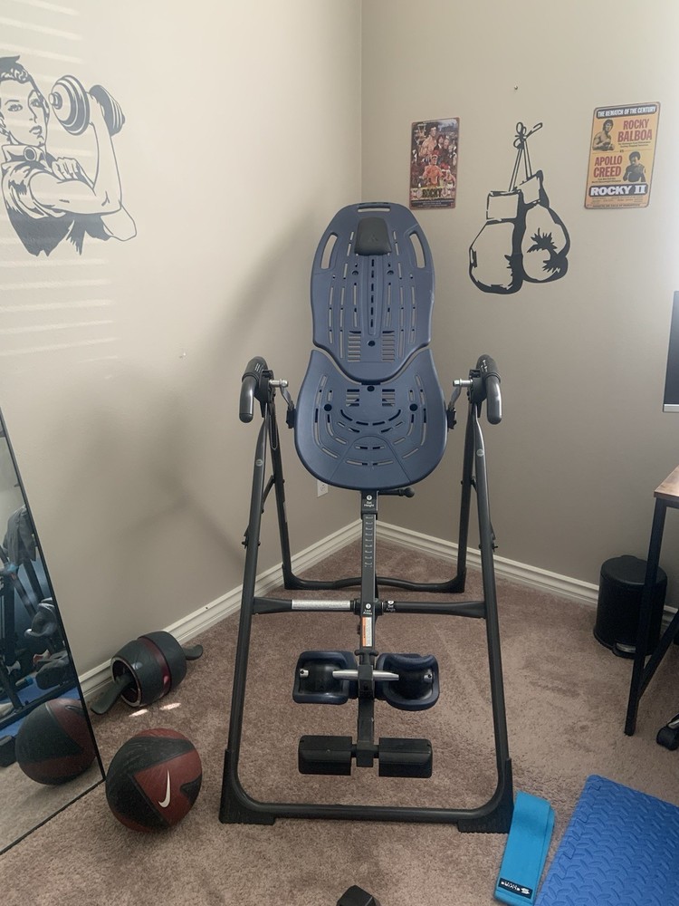 TEETER EP-560 Inversion Table w/Accessories for Back
