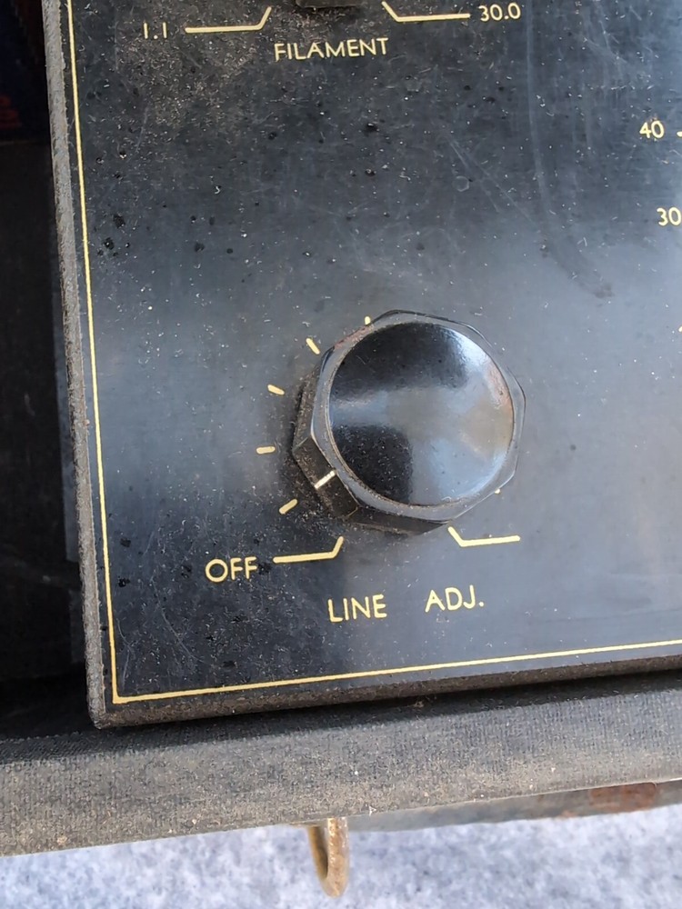 tube tester Dayrad With Tubes