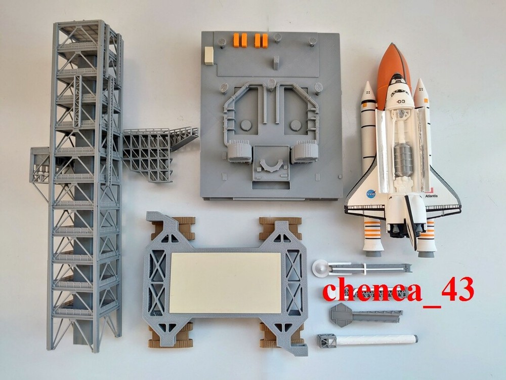 DIY 1/400 Space Shuttle Discovery Launcher Platform Painted Model Collection 1PC