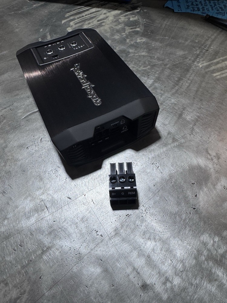 Rockford Fosgate Type-2T Power Plug