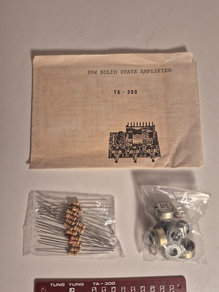 Vintage Tung Yung Electrical DIY Kit 30W Solid State Amplifier TA-300