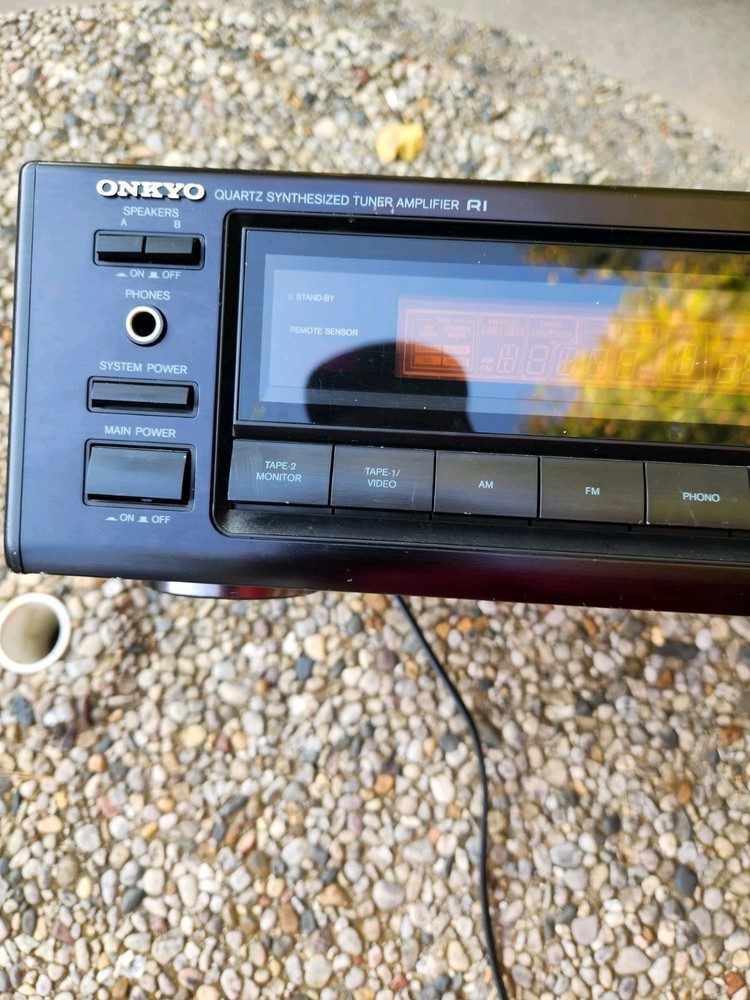 Onkyo TK-902 Quartz Synthesized Tuner Amplifier