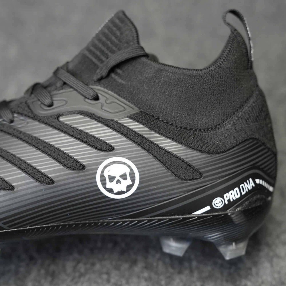 Infamous Pro DNA Voltrax Cleats - Black - Size 12