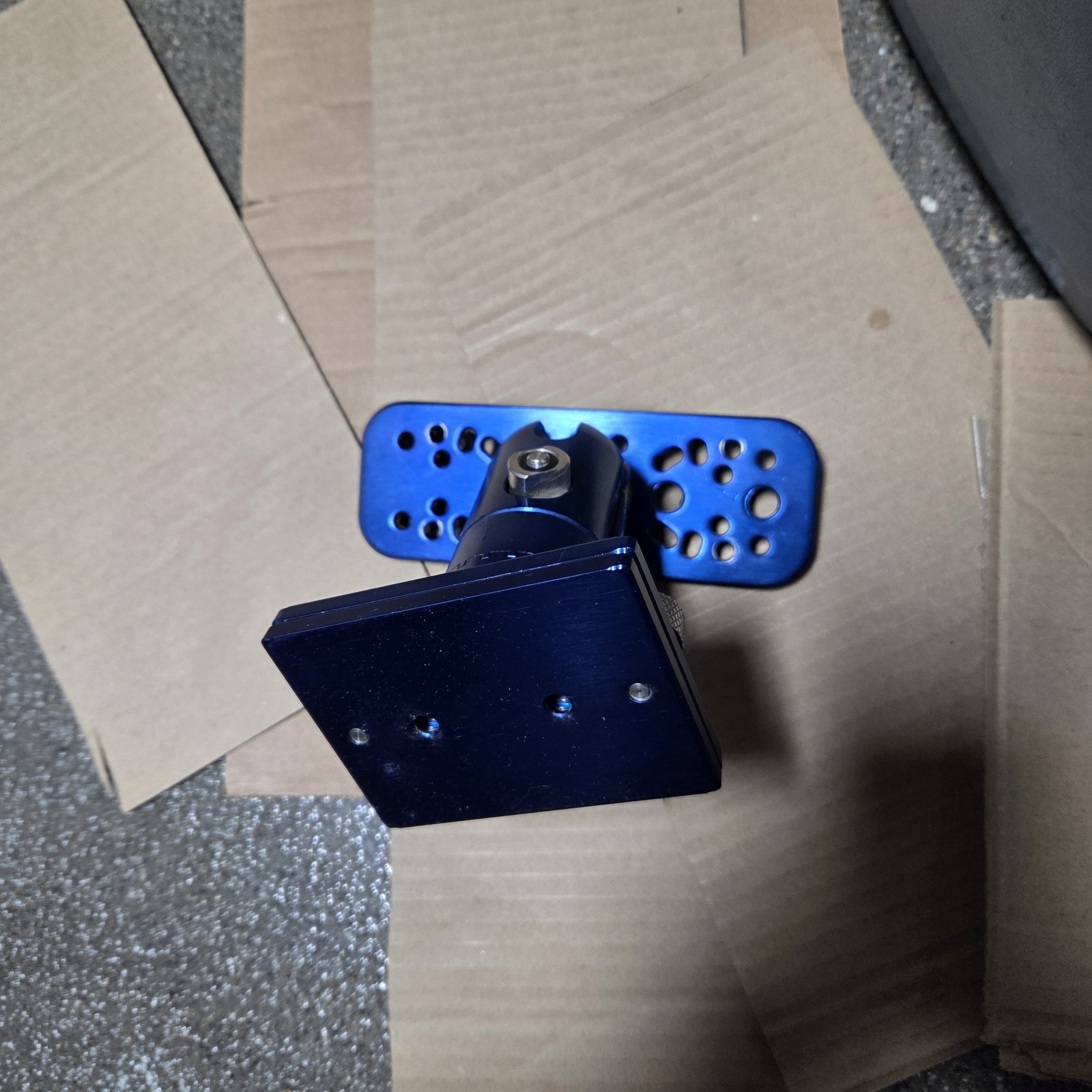 Cisco Fishing Systems Sure-Lock Fully Adjustable Electronics Mount