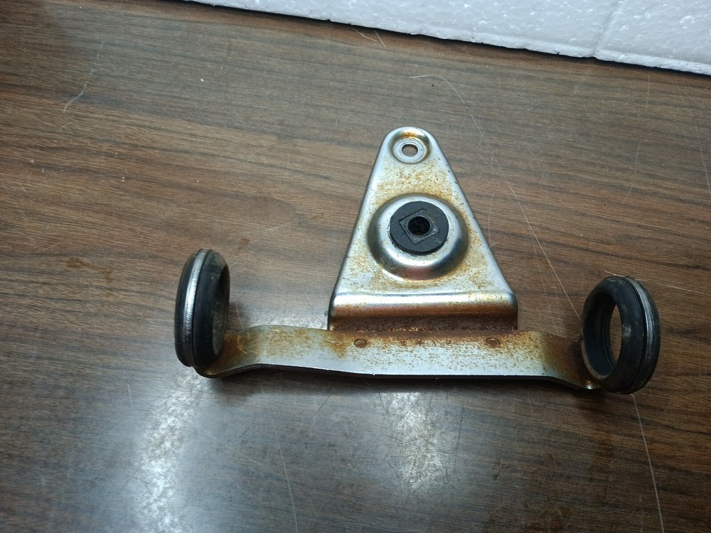 Suzuki GS550 Fork Ears Headlight Mount.