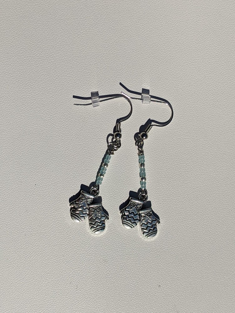 Winter Mittens Earrings