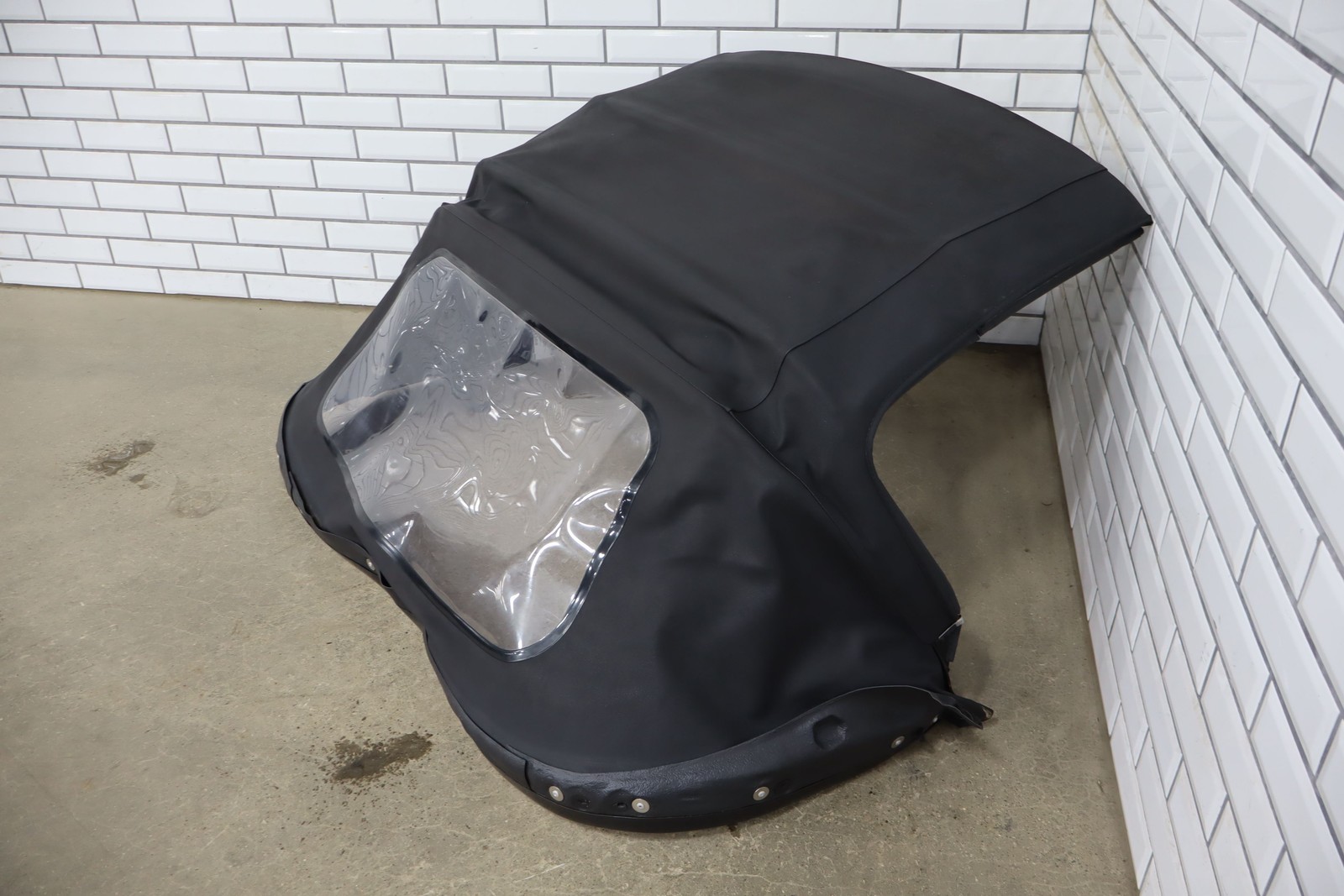 99-05 Mazda Miata NB Black Soft Top Convertible Roof W/Frame & Plastic Window