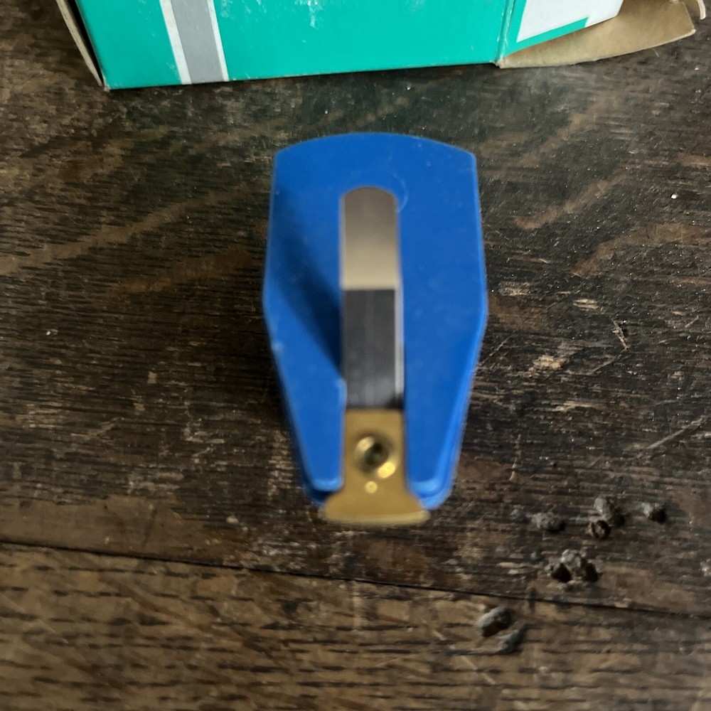 NOS NAPA SILVERLINE FA108SB Distributor Rotor Cap