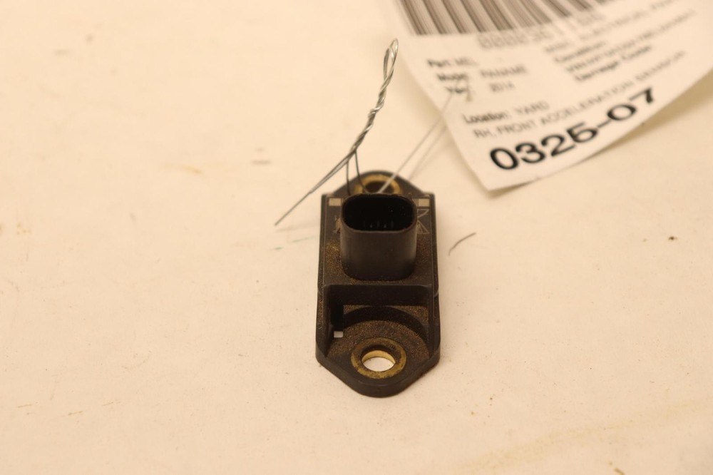 2010-2016 PORSCHE PANAMERA FRONT RIGHT ACCELERATION SPEED SENSOR MODULE OEM