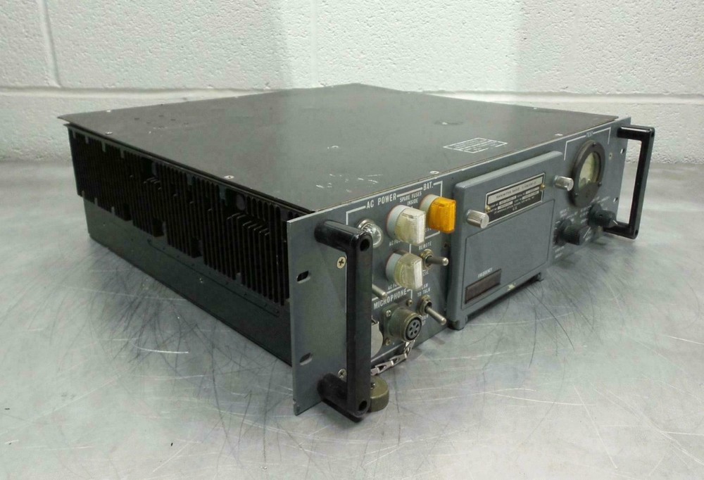 ITT Aerospace T-1109 GRT-22 Radio Transmitter 8004201G1