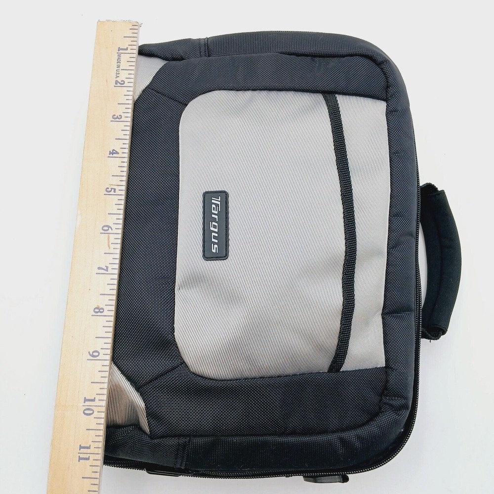 Audio box Portable DVD & Targus Case