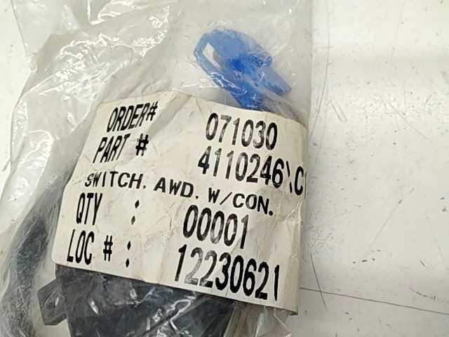 Switch AWD - 2000 Polaris NOS