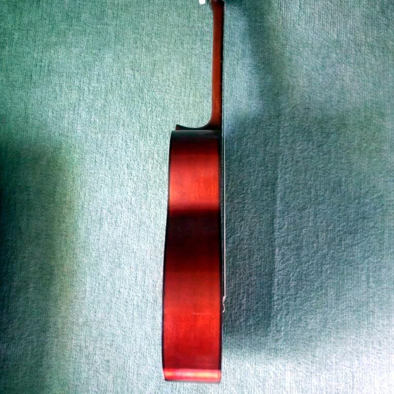 Classical Guitar with Hard Case Model Number 70