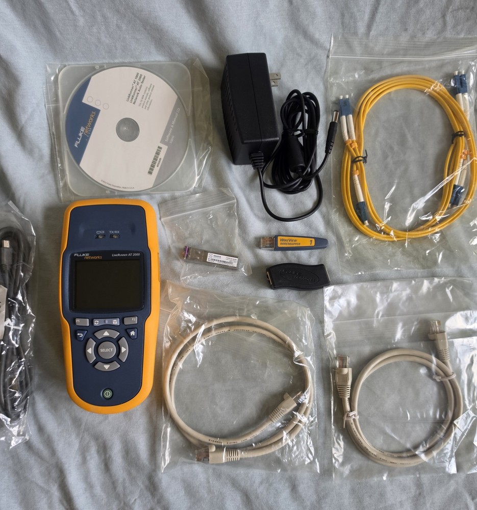 Fluke Networks LinkRunner AT 2000 Ethernet Network Connectivity Tester Set