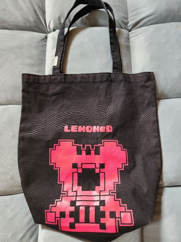 hide tote bag lemonade