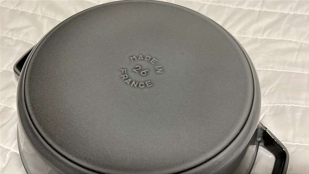 Staub Cast Iron, 5 qt, Round, dutch oven, 3-pc Stackable Set