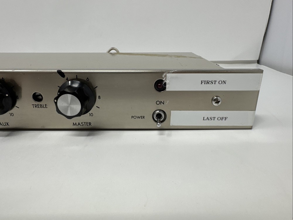 Rauland-Borg Pro105 Audio Microphone Controller Pro 105 Mixer Preamp