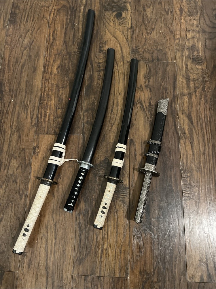 4pc  Sword Katana  Lot