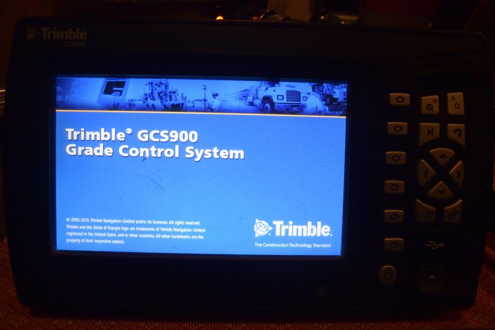 Trimble Machine Grade Control Panel Model CB460    MANY OPTIONS OPENED