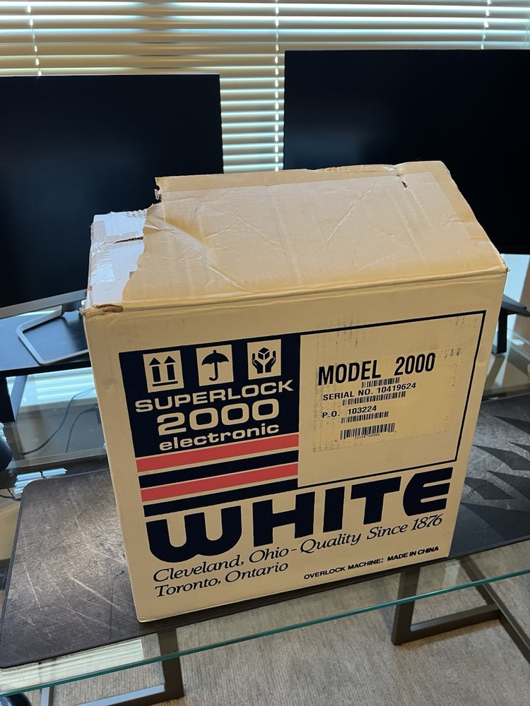 White Superlock Eletronic 2000ATS