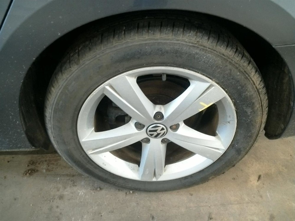 PASSAT 2013 Keys/Latches/Locks 104925627