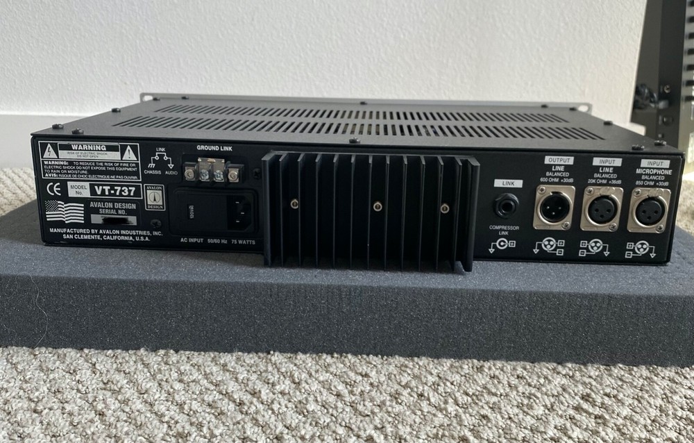 Avalon VT-747sp Stereo Vacuum Tube Compressor / Equalizer