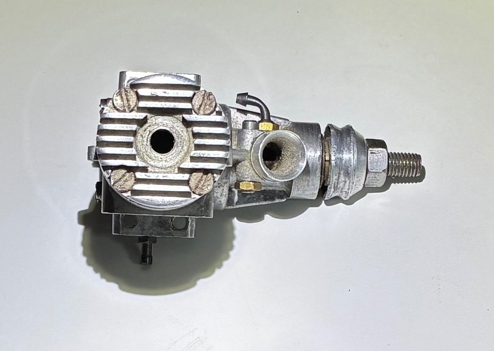 Super Tigre G20 / 23 Control Line Engine - CL Model Aircraft