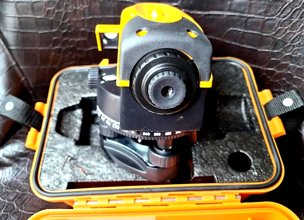 JOHNSON LEVEL 40-6962 AUTOMATIC LEVEL, OPTICAL 32X, NEW OPEN BOX