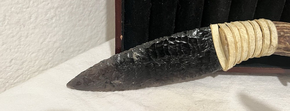 Obsidian Knife-Primitive