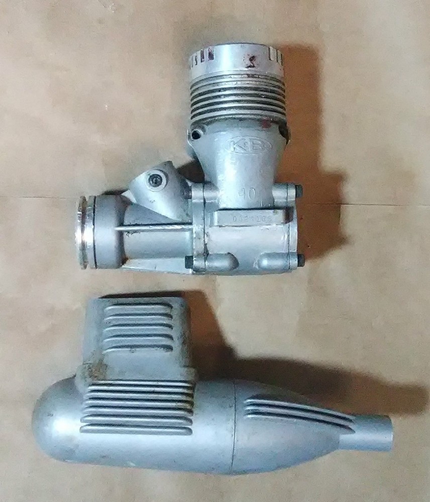 K and B K&B .40 Model Radio Control Airplane Muffler, Engine Untested