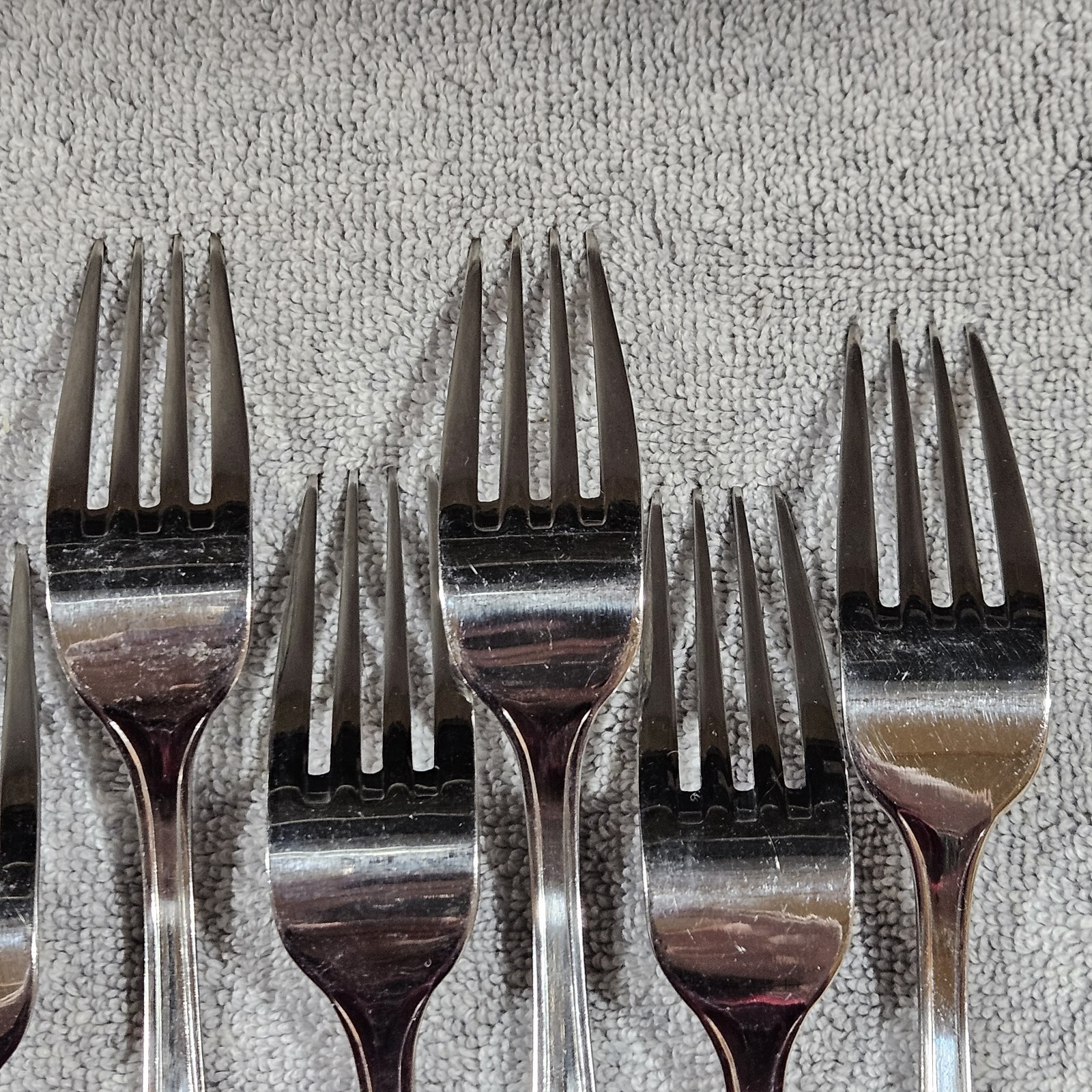 Set of 10 Walco Pacific Rim Dinner Forks 7-1/2" Stainless With Mirror Finish