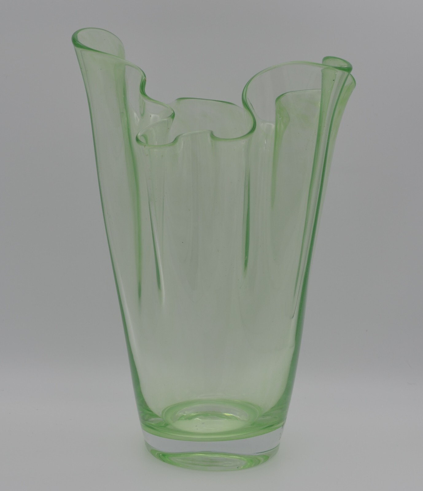 Mid-Century Italian Fazzoletto Green Murano Glass Vase