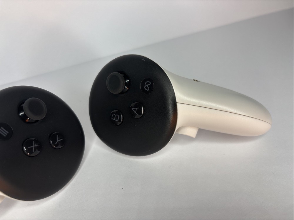 Meta Quest 3 / 3S Touch Plus Controllers PAIR - Left & Right Tested- NO HEADSET