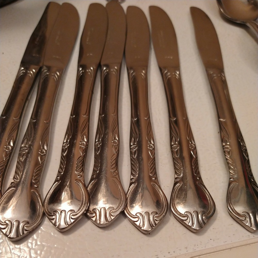 Gensico 42 pc Set Modern Classic Flatware Stainless Japan