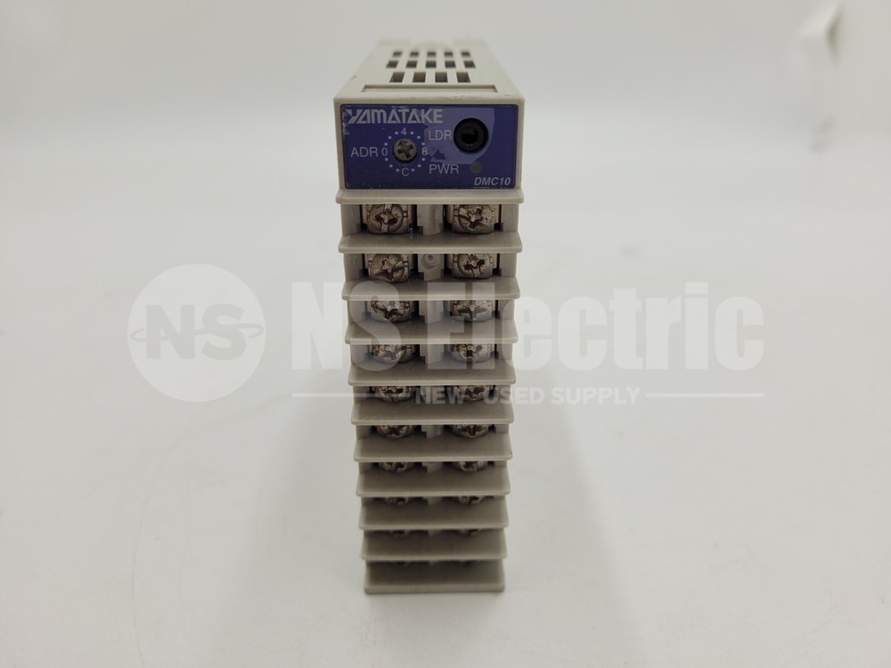 Yamatake / DMC10S2TV0400 / Regulator