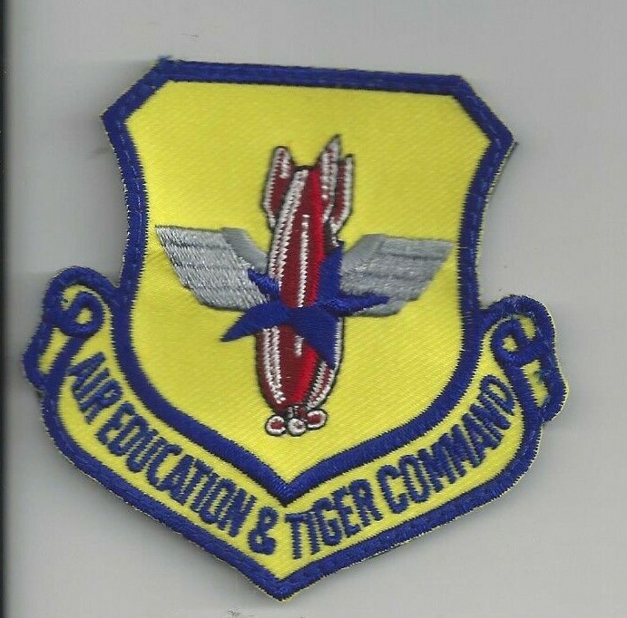 PATCH USAF AIR EDUCATION & TIGER COMMAND