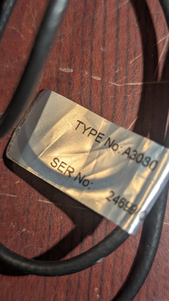 Omega PHH-257 Microprocessor PH Meter w Case & Probes READ CONDITION