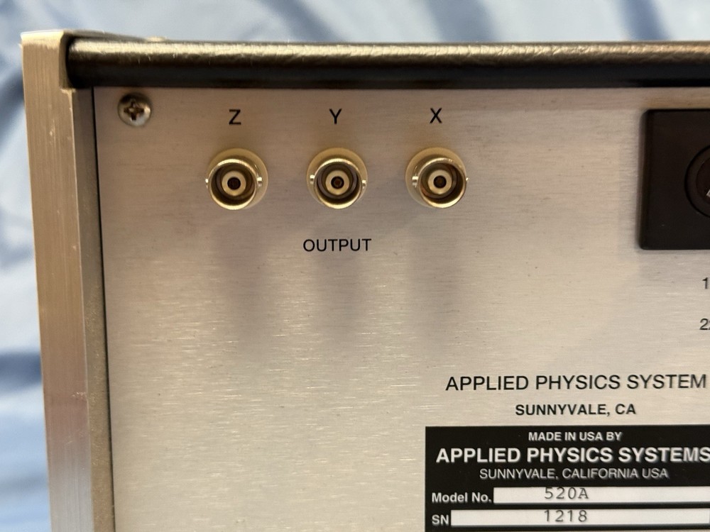 APPLIED PHYSICS SYSTEMS 520A FIUXGATE MAGNETOMETER