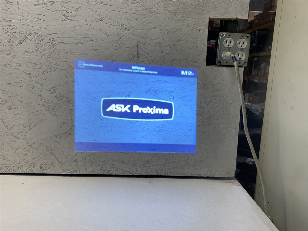 ASK PROXIMA M2+ DLP PROJECTOR INFOCUS