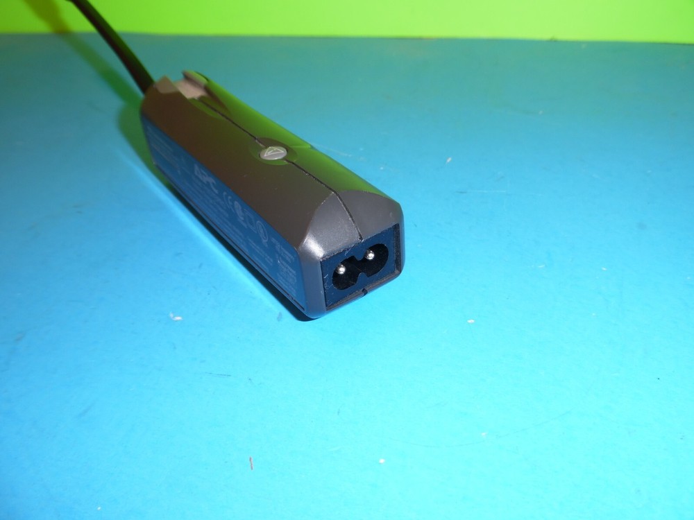 APC Mobile Surge Protector P/N: PNOTEPRO
