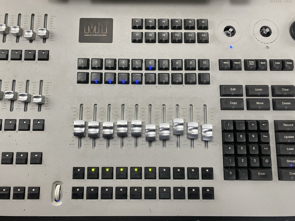 Martin M1 TS All-In-One Lighting Console