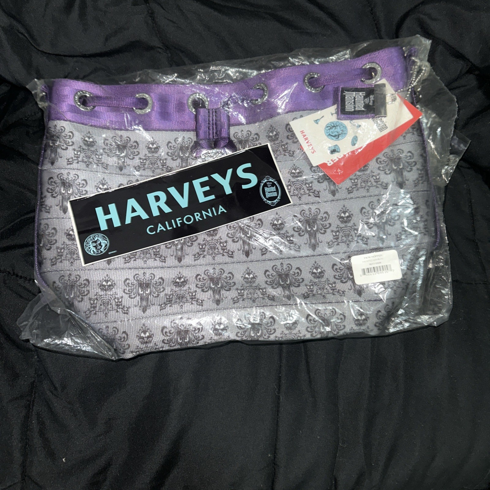 Disney Harveys NIP Haunted Mansion Purple Wallpaper ParkHopper w/Charm & sticker